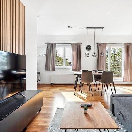 Bernhards Apartment Stadthalle - Klima & Terrasse Vienna Exterior photo